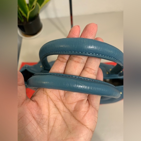 💕👜TORY BURCH Amanda Leather Hobo Bag💕👜👜 - Picture 5 of 11